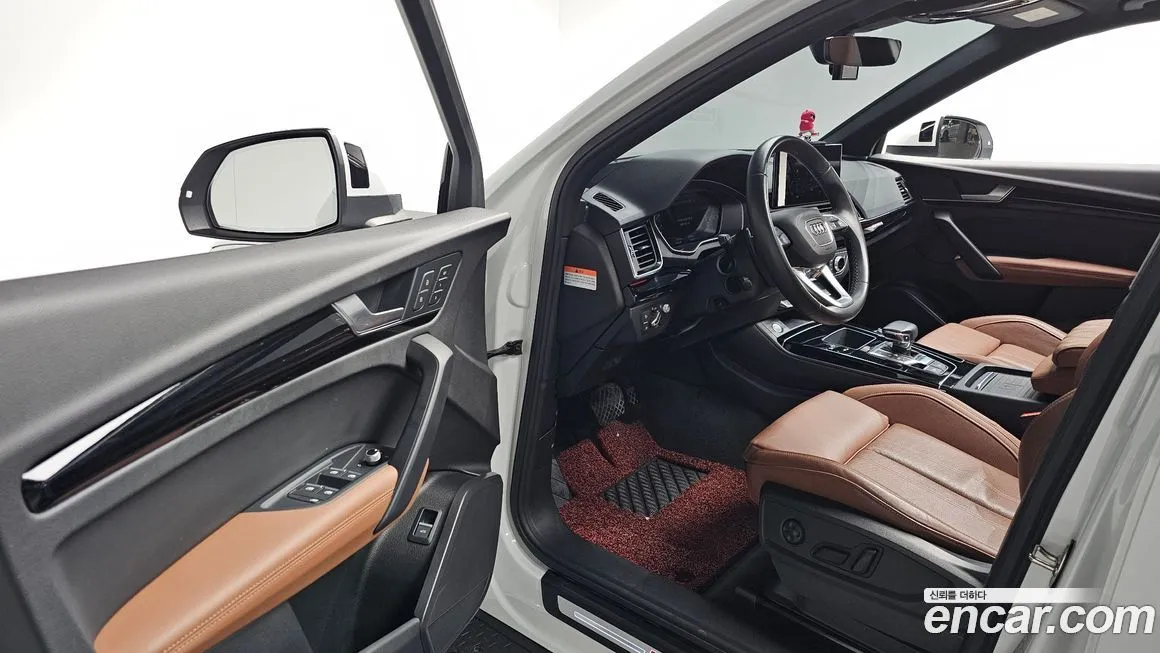 Audi Q5 2021 из KR, фото 10