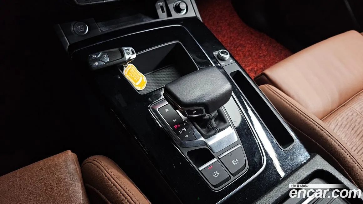 Audi Q5 2021 из KR, фото 7