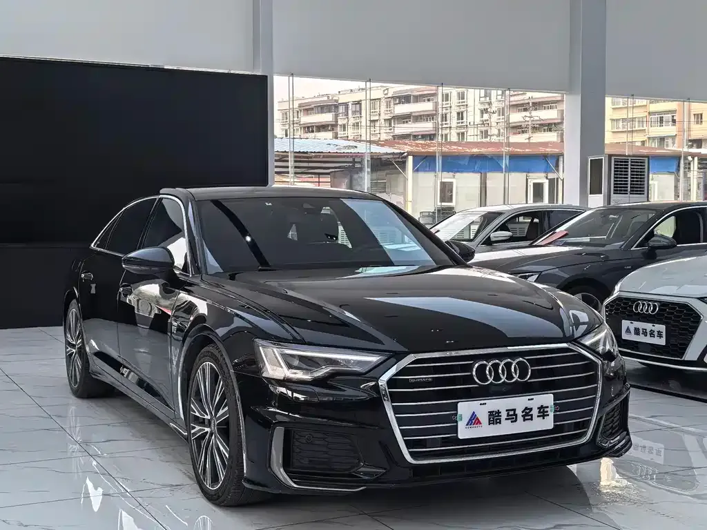 Audi A6L — фото 8