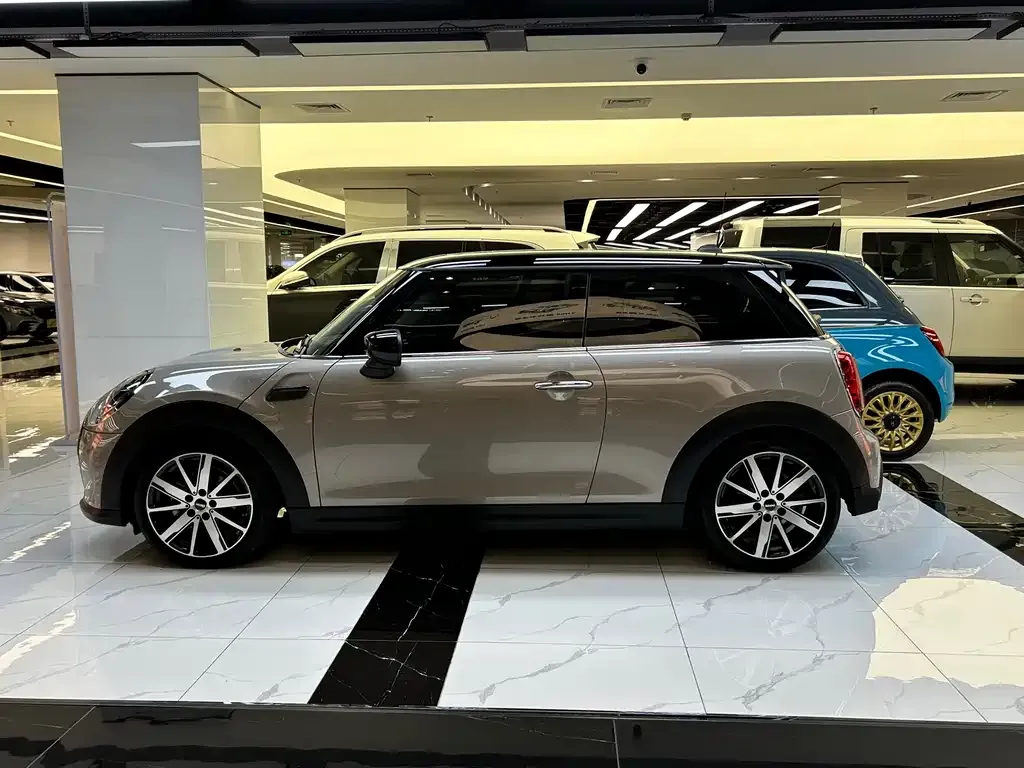 MINI Cooper (3-door) — фото 10