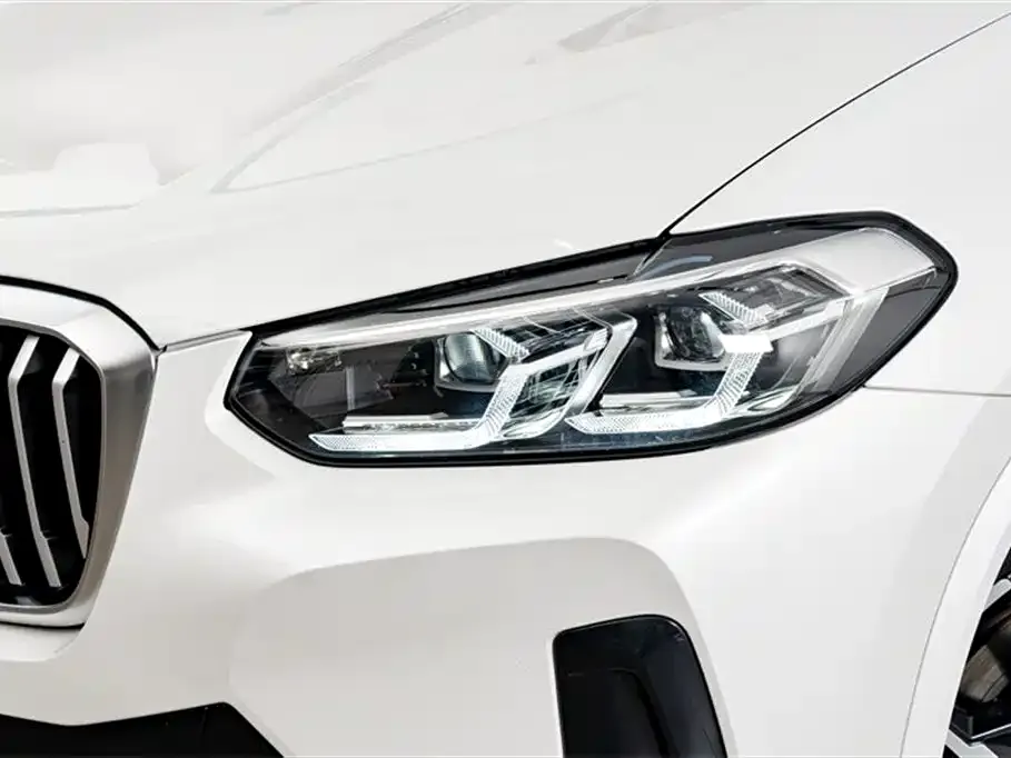 BMW X3 — фото 8