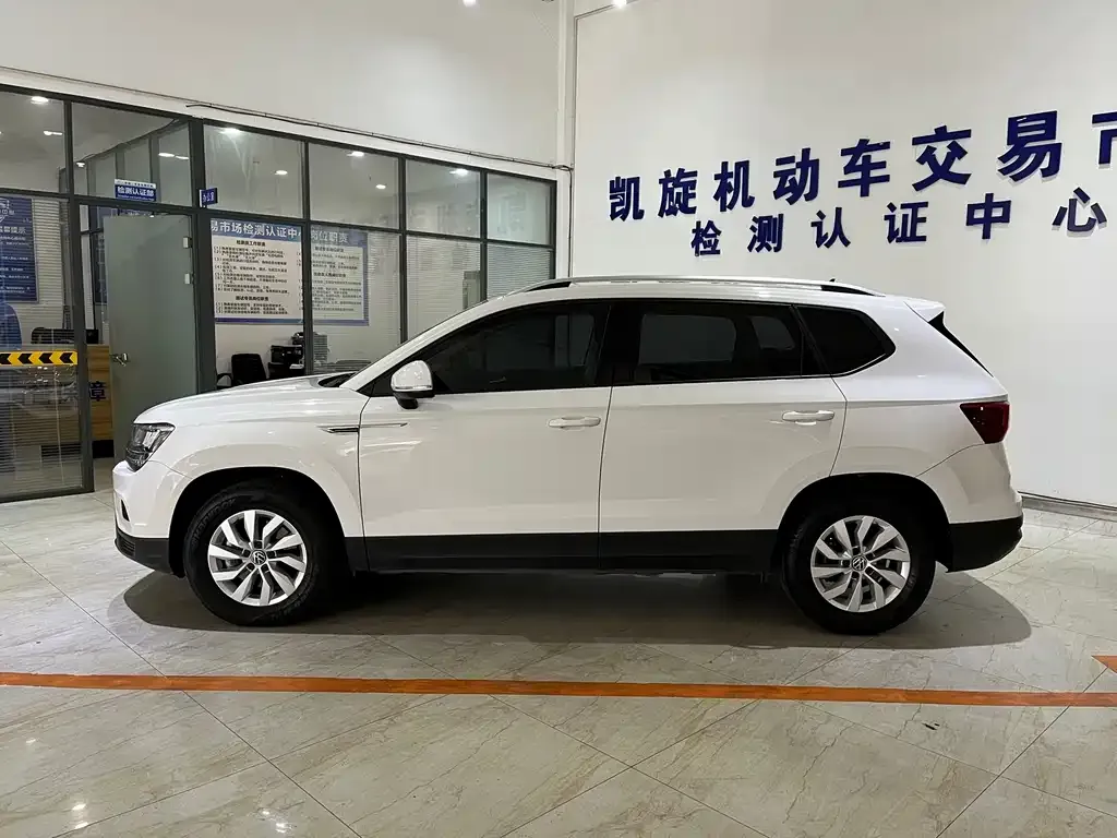 Volkswagen Tharu 2022 из CN, фото 5