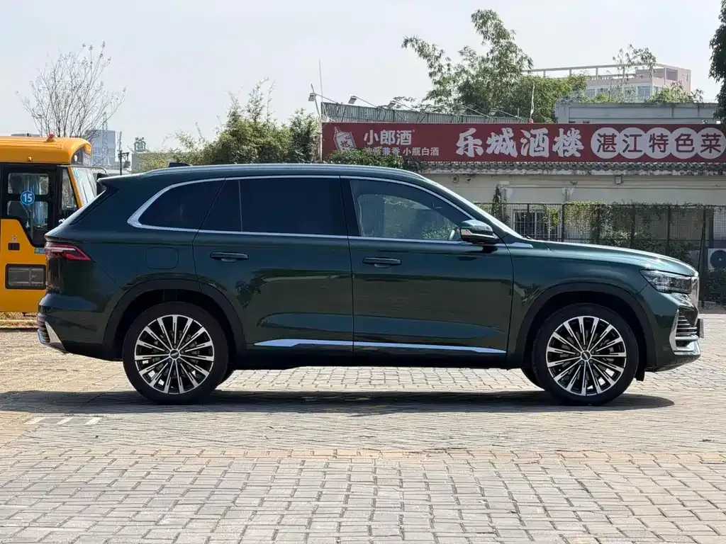 Geely Xingyue L — фото 3