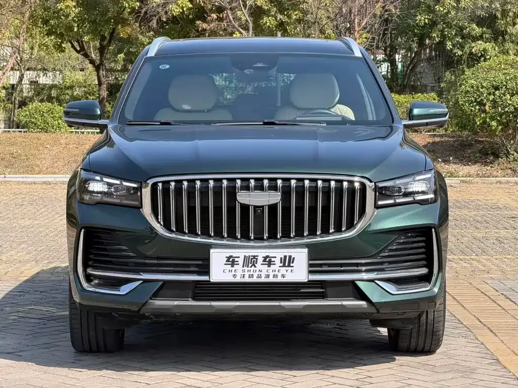 Geely Xingyue L — фото 10
