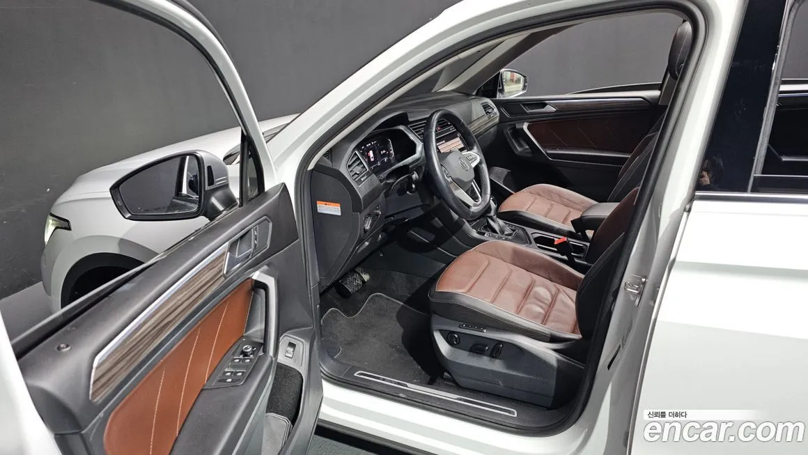 Volkswagen Tiguan 2023 из KR, фото 8