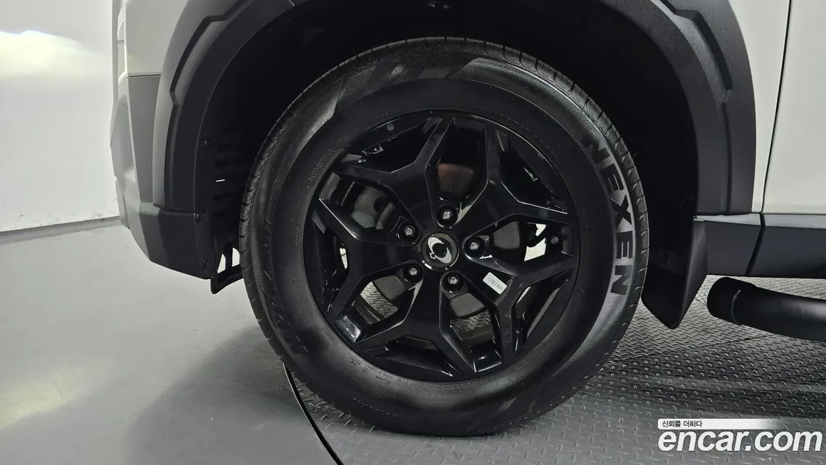 KG Mobility (Ssangyong) Rexton — фото 10