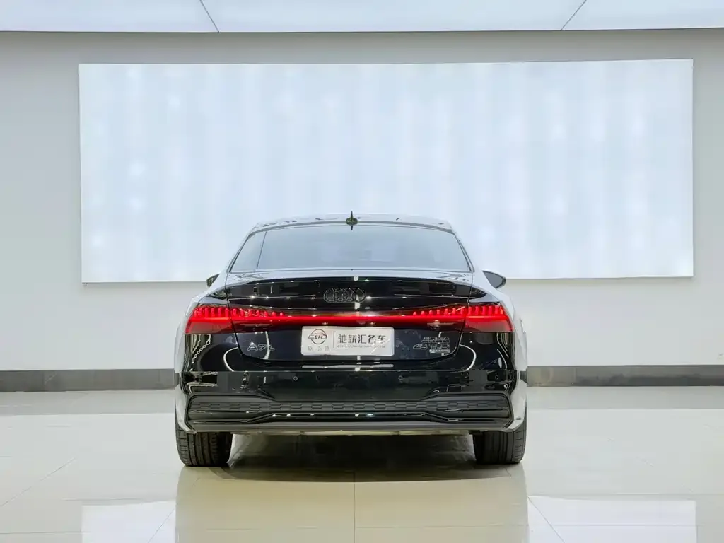 Audi A7L — фото 4