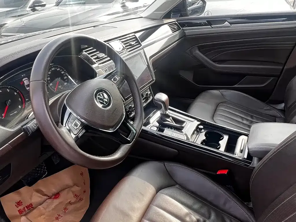 Volkswagen Phideon 2021 из CN, фото 2