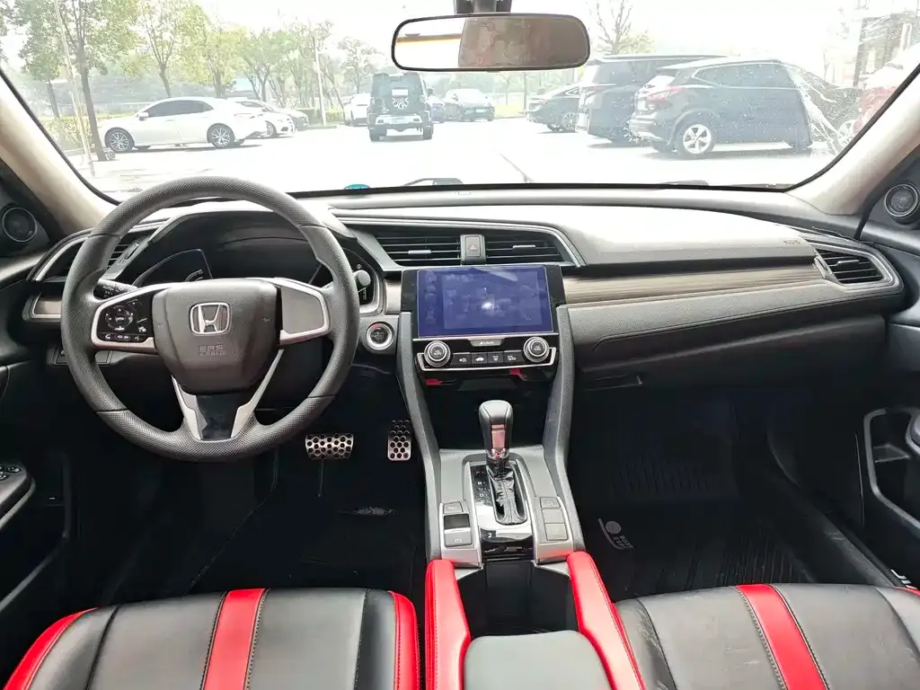 Honda Civic — фото 6