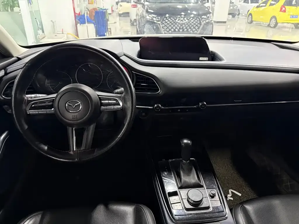 Mazda CX-30 2021 из CN, фото 3
