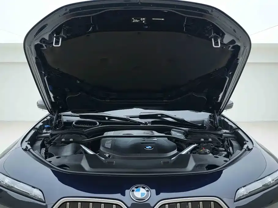BMW 7 Series — фото 2