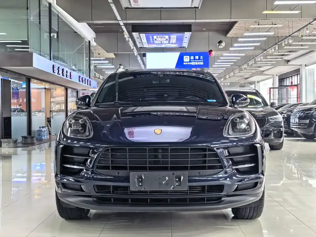 Porsche Macan — фото 6