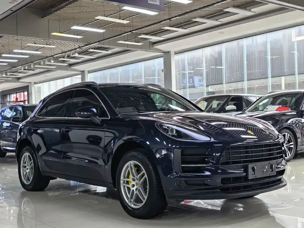 Porsche Macan — фото 10