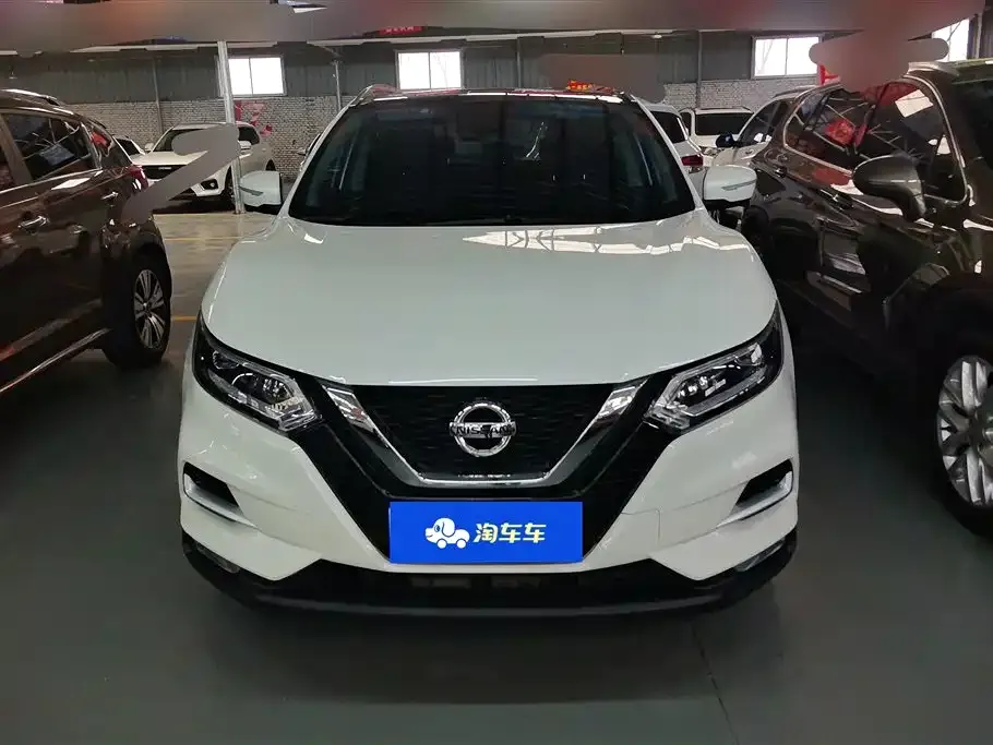 Nissan Qashqai — фото 8