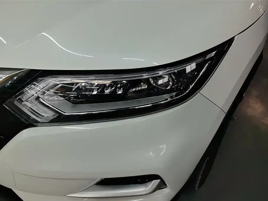 Nissan Qashqai — фото 2