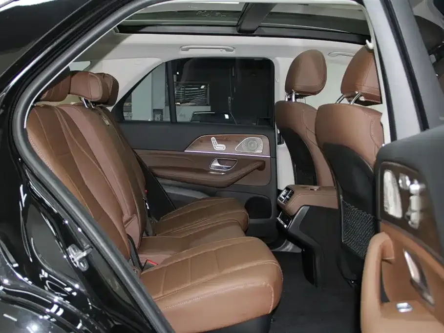 Mercedes-Benz GLE — фото 3