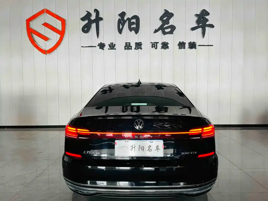 Volkswagen Passat — фото 8