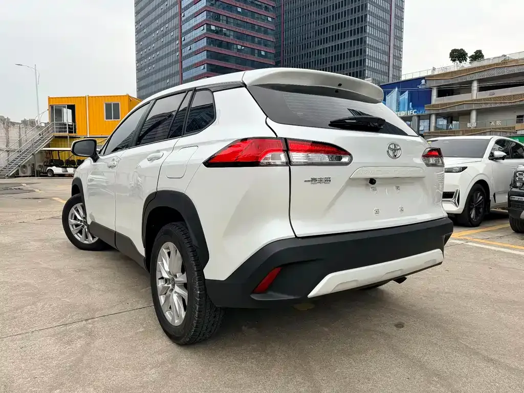 Toyota Corolla Cross 2025 из CN, фото 3