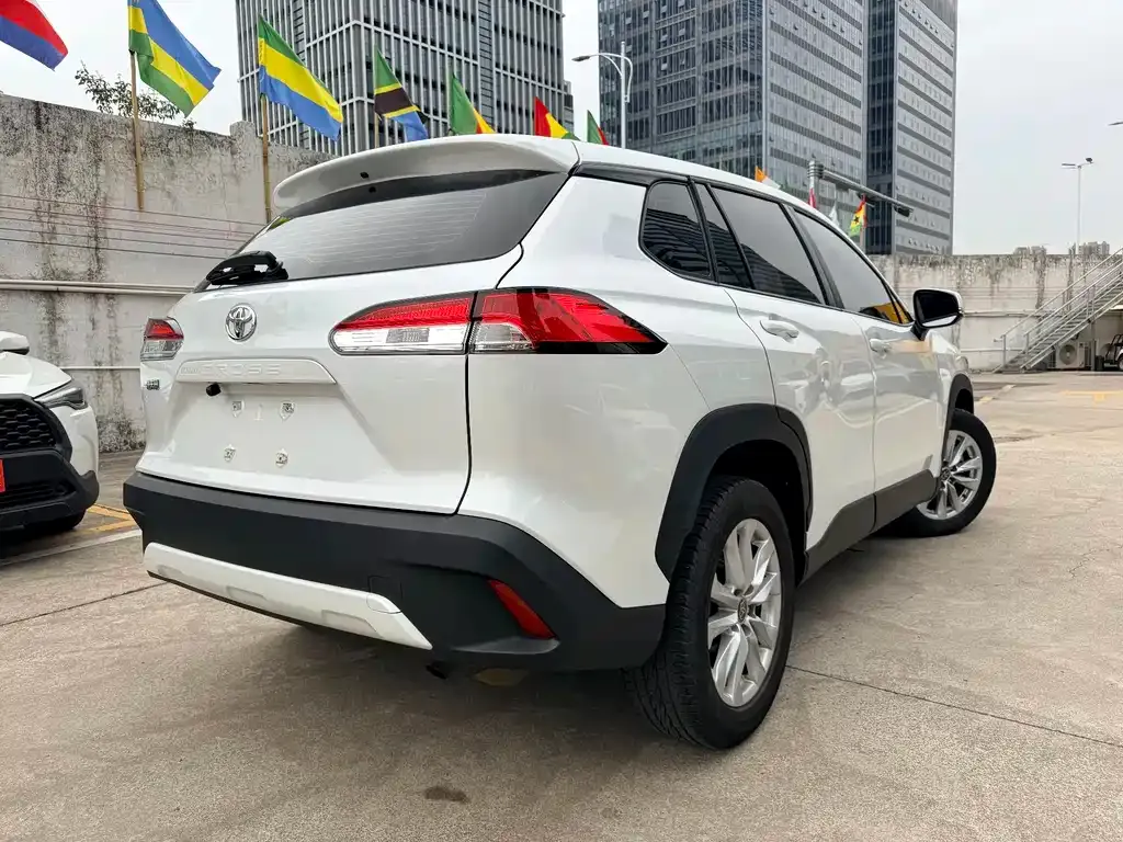 Toyota Corolla Cross 2025 из CN, фото 5