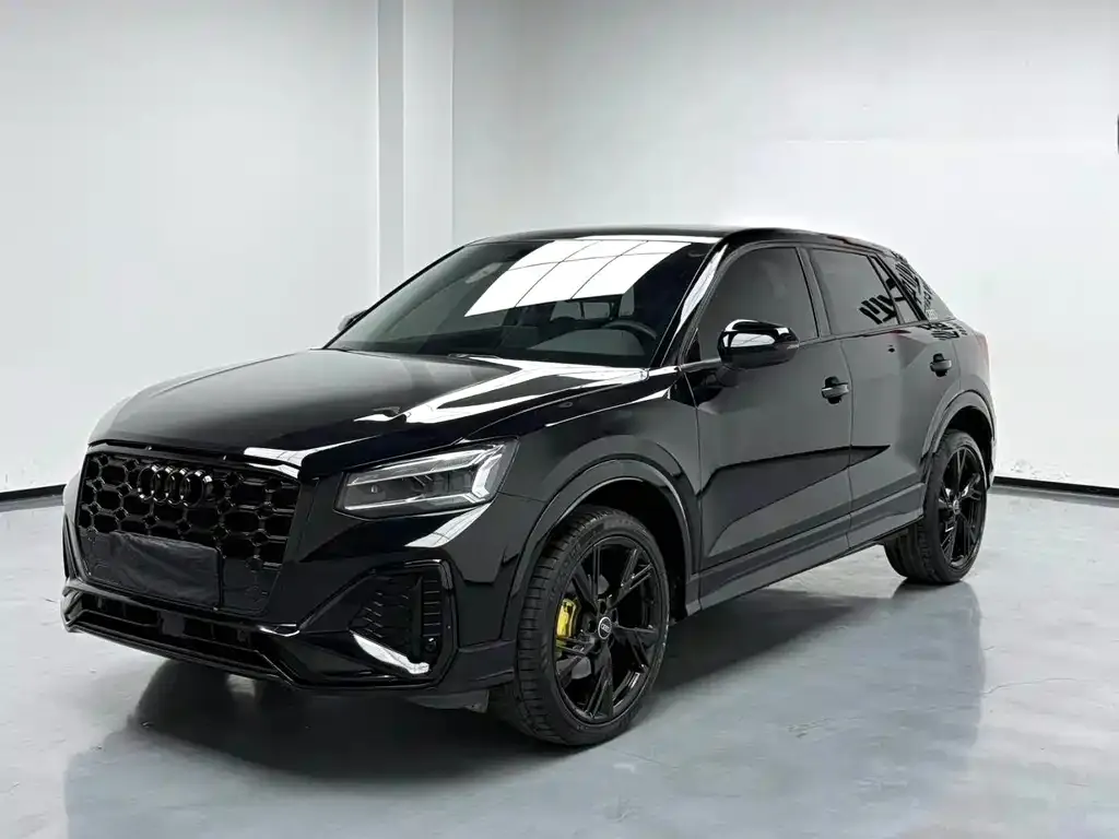 Audi Q2L 2024 из CN, фото 1