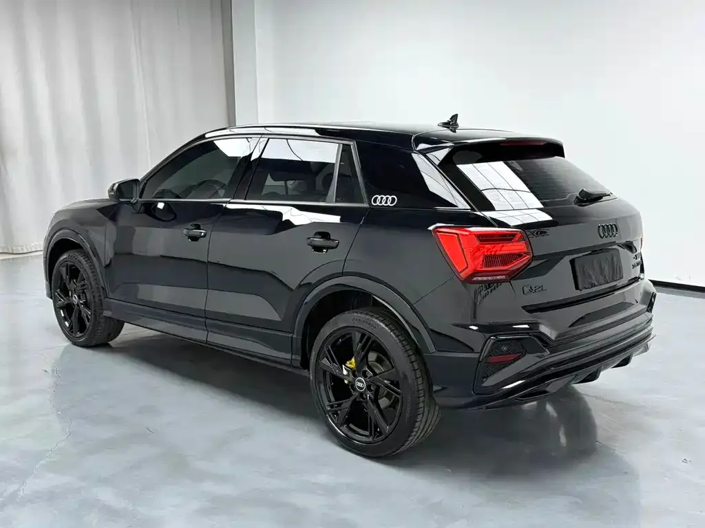 Audi Q2L 2024 из CN, фото 8