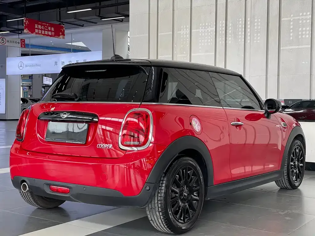 MINI Cooper (3-door) 2021 из CN, фото 10