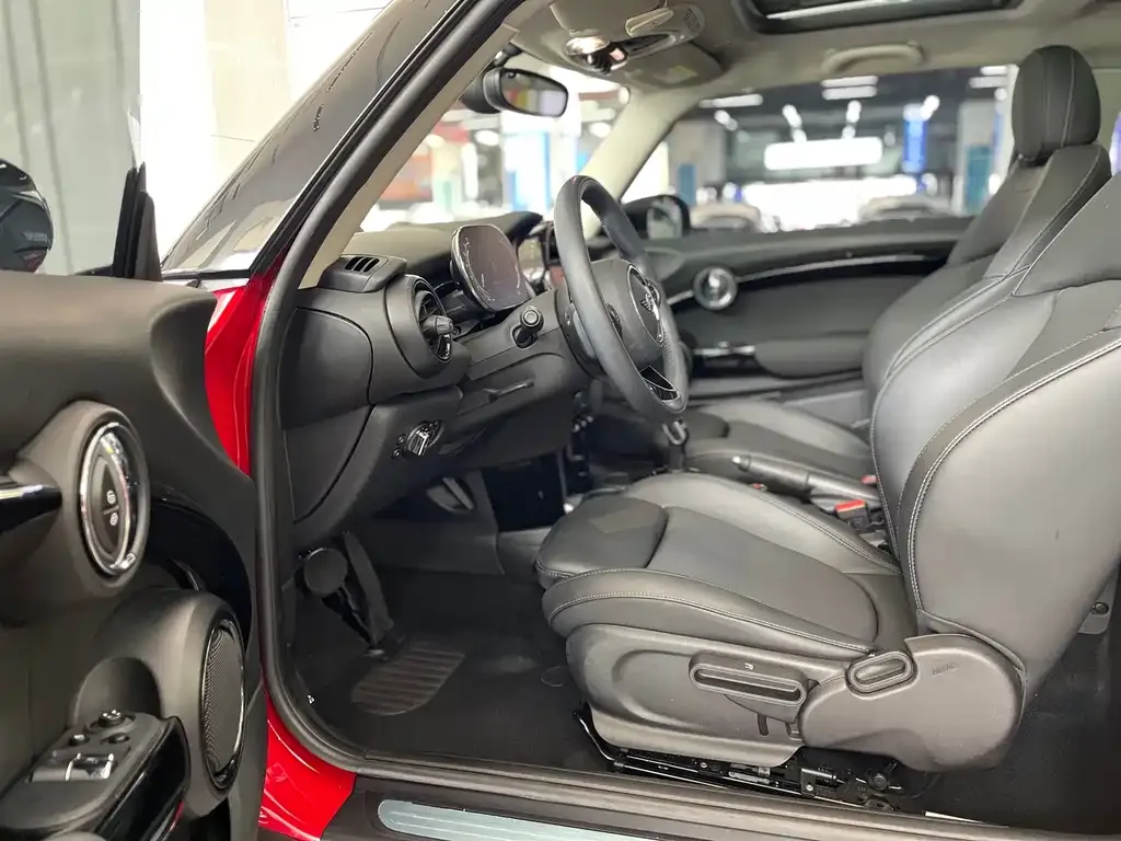 MINI Cooper (3-door) 2021 из CN, фото 4