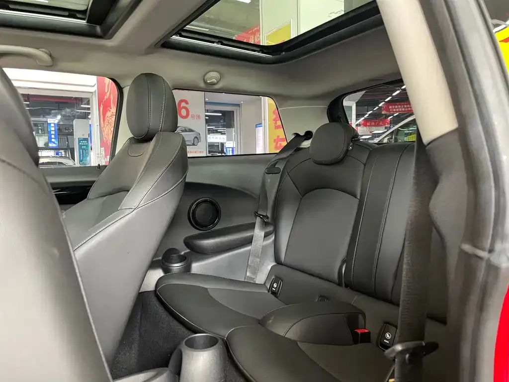 MINI Cooper (3-door) 2021 из CN, фото 5
