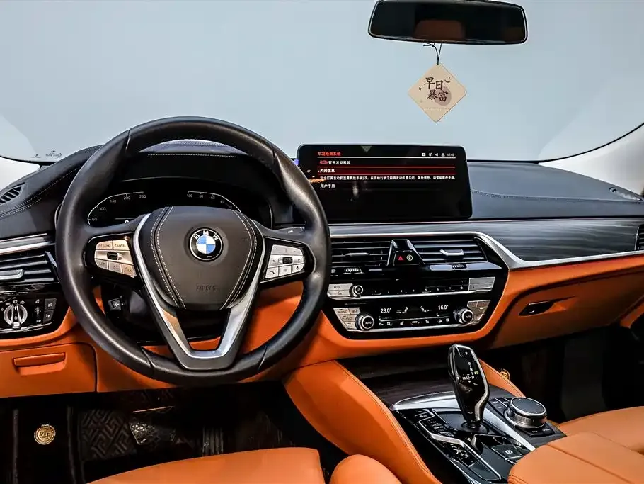 BMW 6 Series GT — фото 9