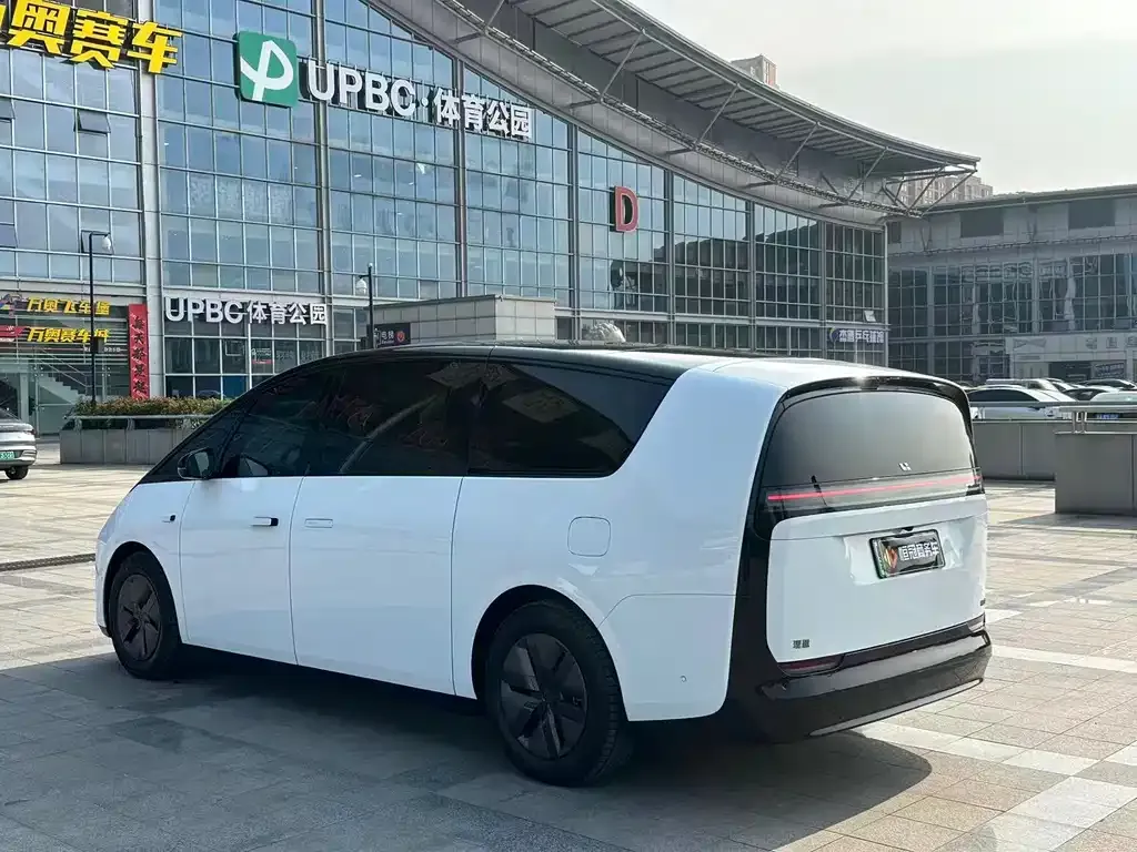 Li Auto MEGA 2025 из CN, фото 6