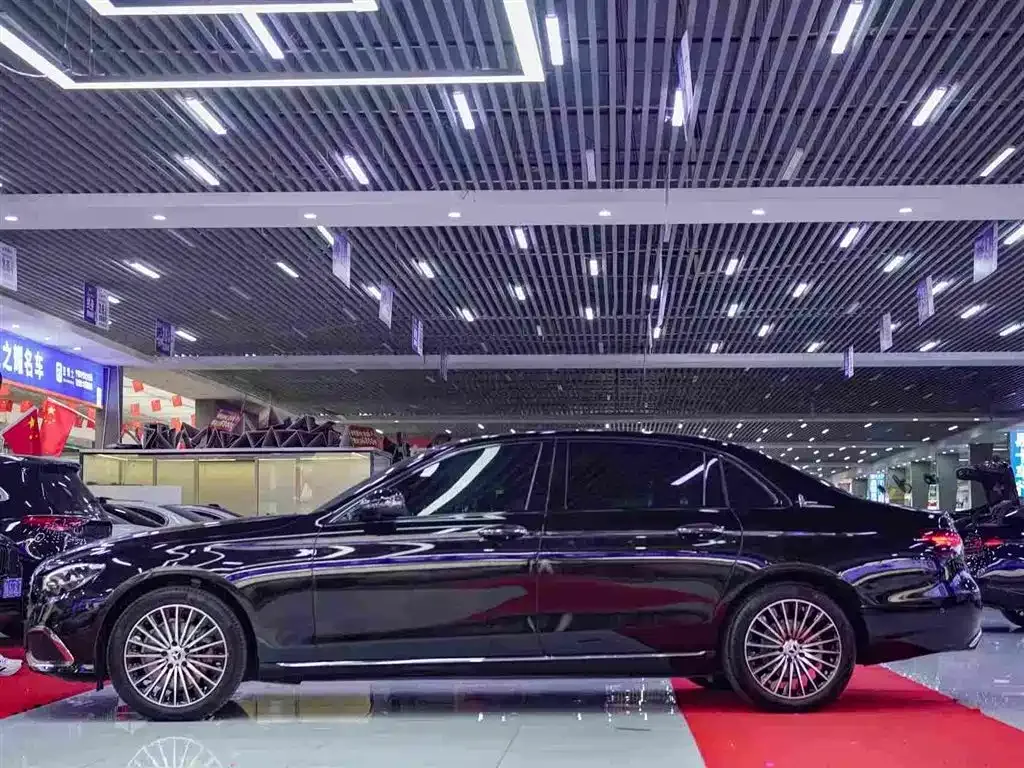 Mercedes-Benz E-Class 2022 из CN, фото 4