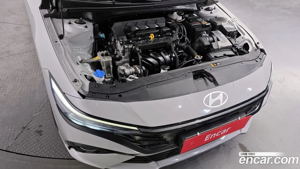 Hyundai AVANTE — фото 9