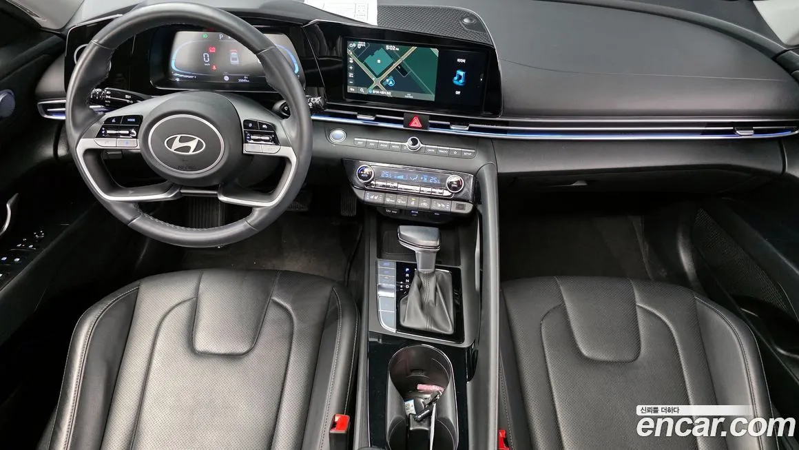 Hyundai AVANTE — фото 5