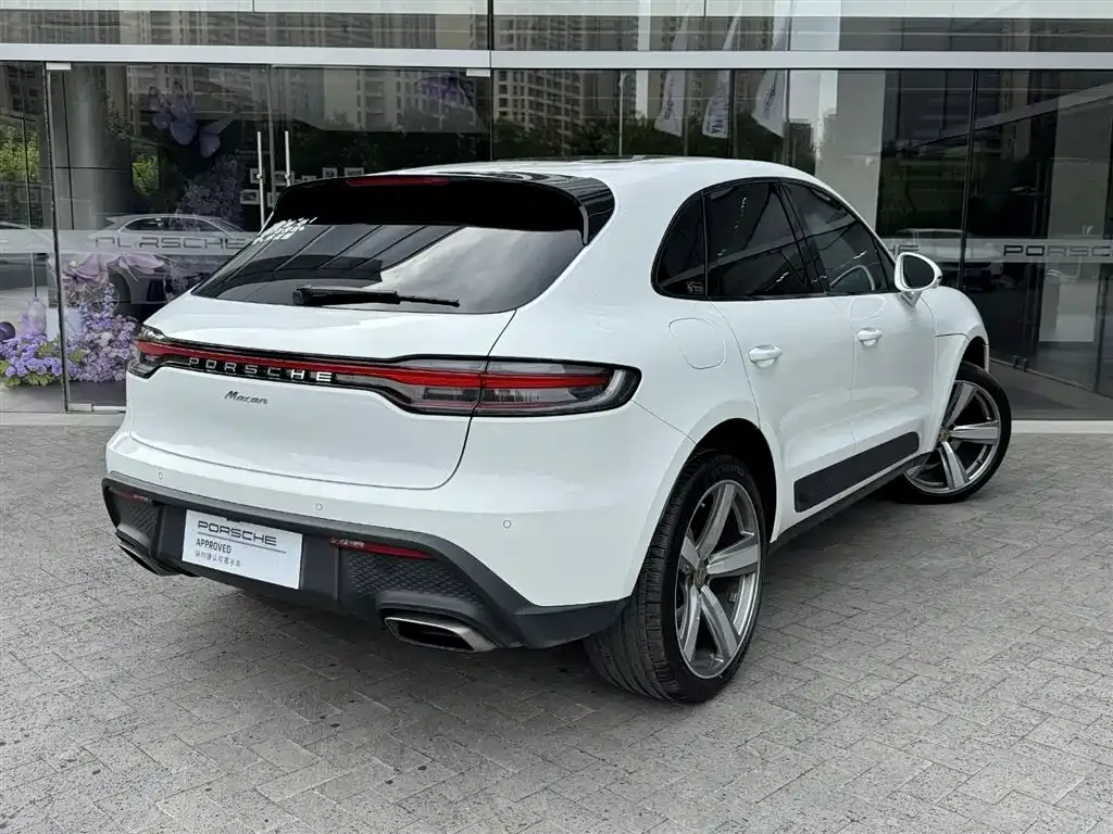 Porsche Macan — фото 5