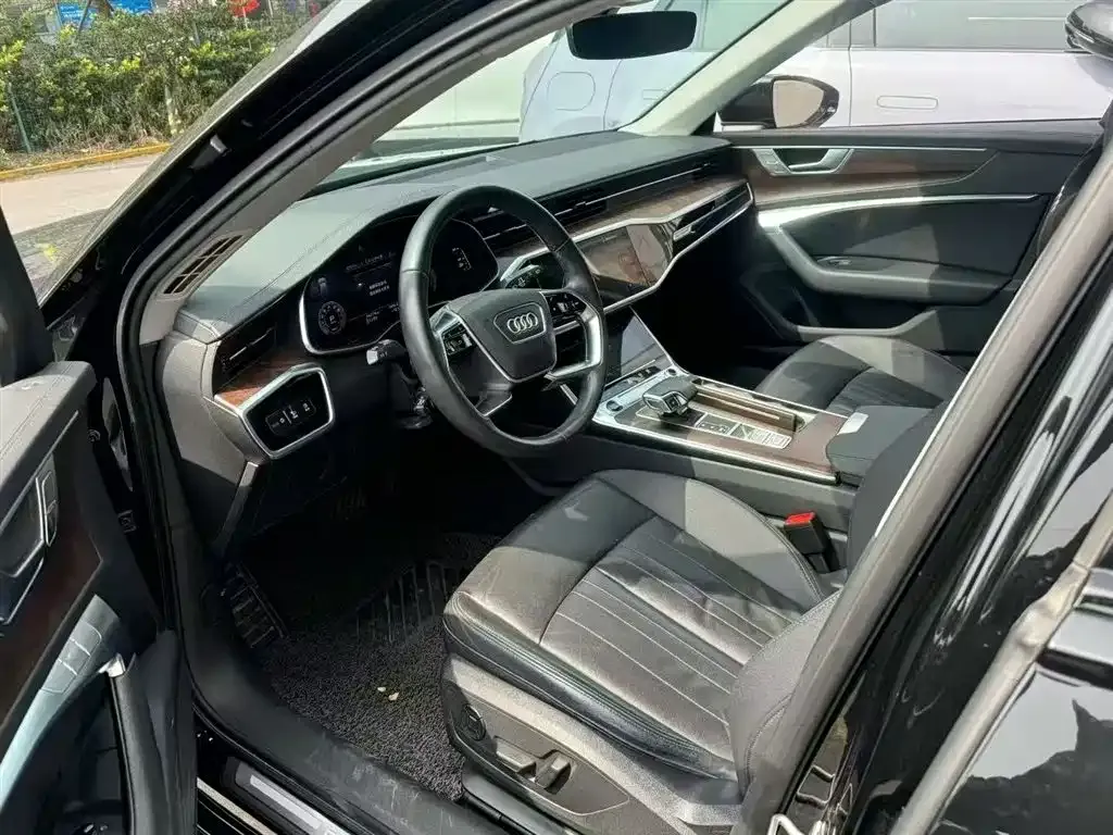 Audi A6 (Import) — фото 7