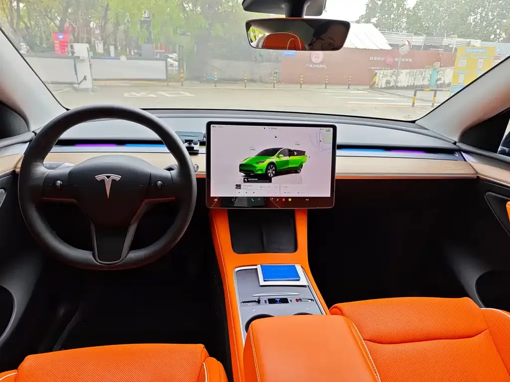 Tesla Model Y 2023 из CN, фото 3