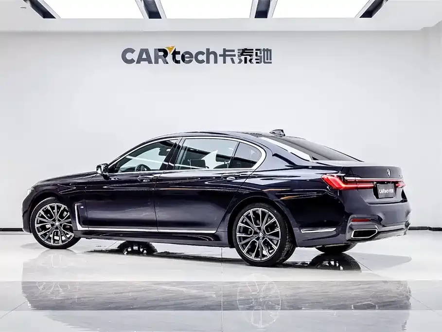 BMW 7 Series 2021 из CN, фото 9
