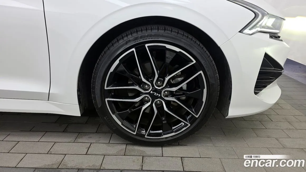 Kia K5 2023 из KR, фото 5