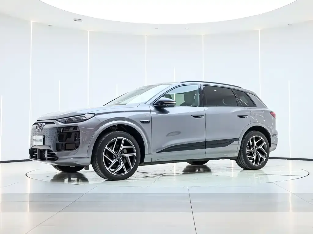 Audi Q6L e-tron — фото 9