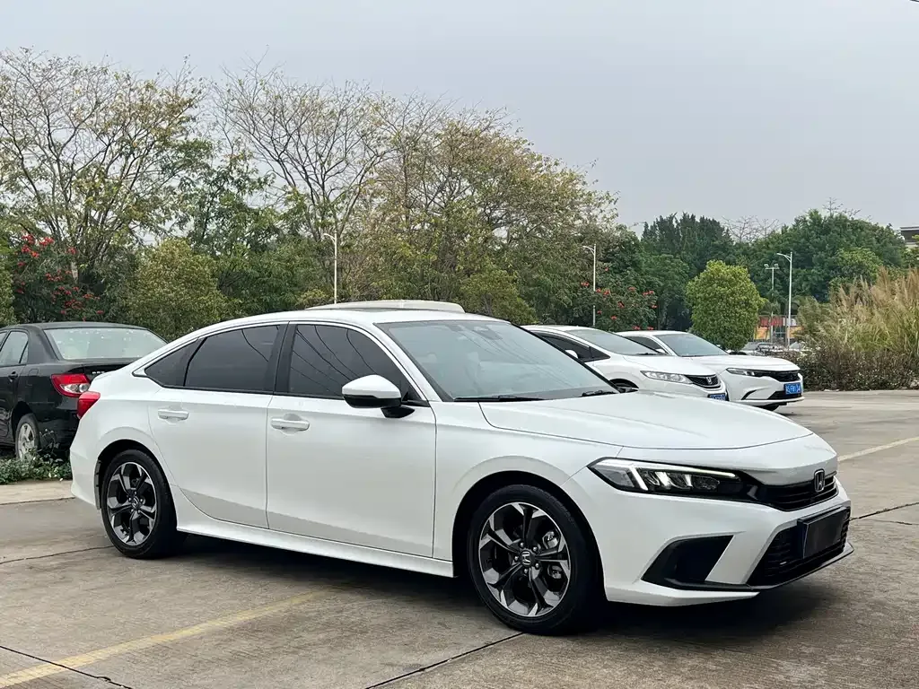 Honda Civic — фото 6