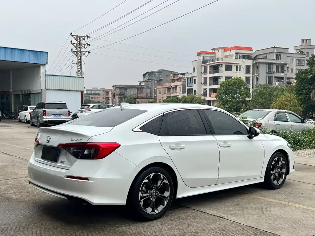 Honda Civic — фото 5