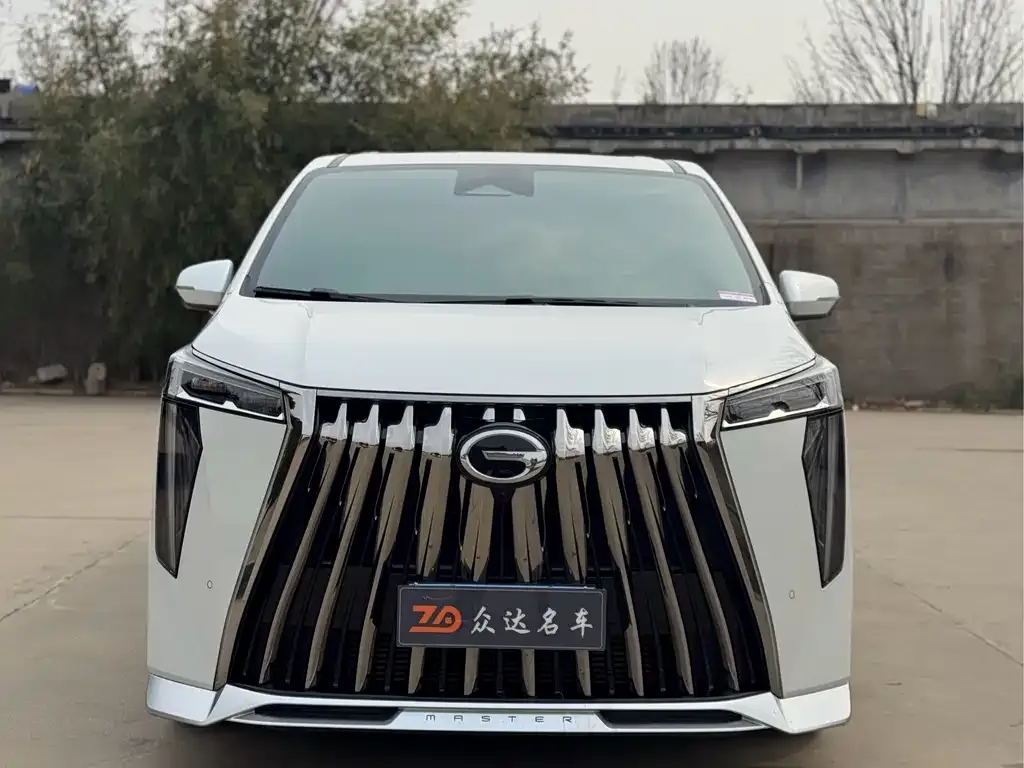 GAC Motor Trumpchi M8 — фото 10