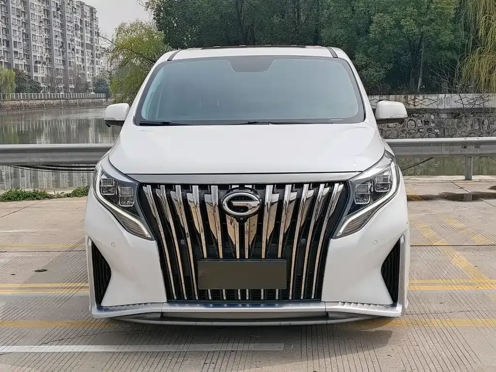 GAC Motor Trumpchi M8 — фото 3