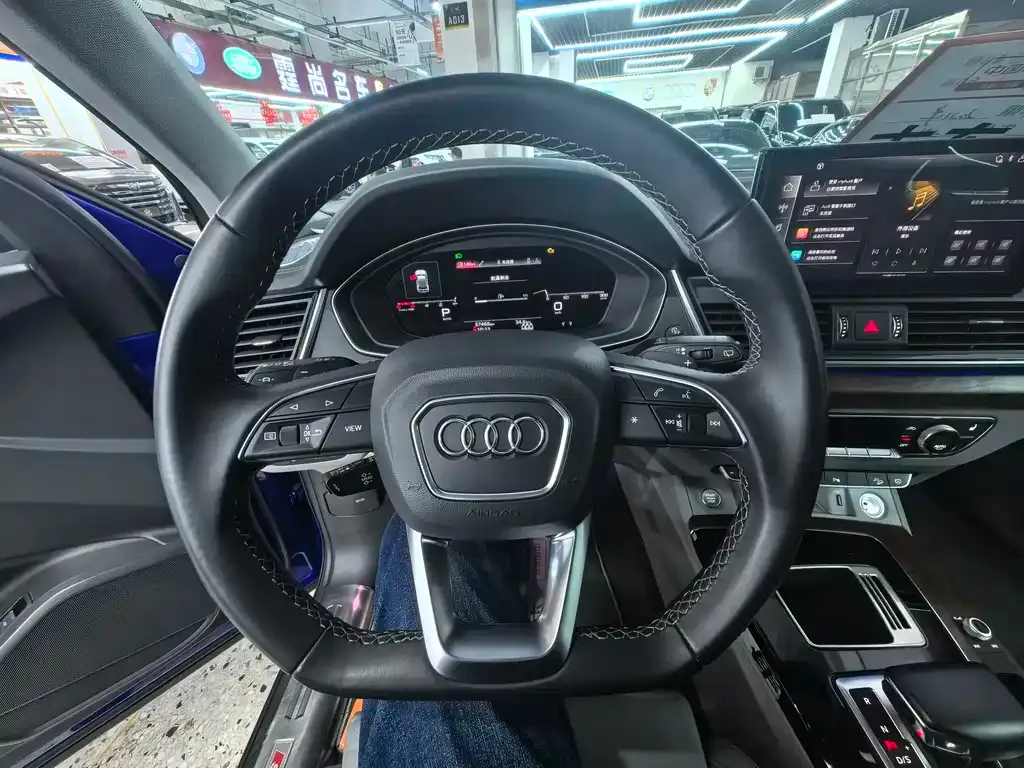 Audi Q5L 2021 из CN, фото 7