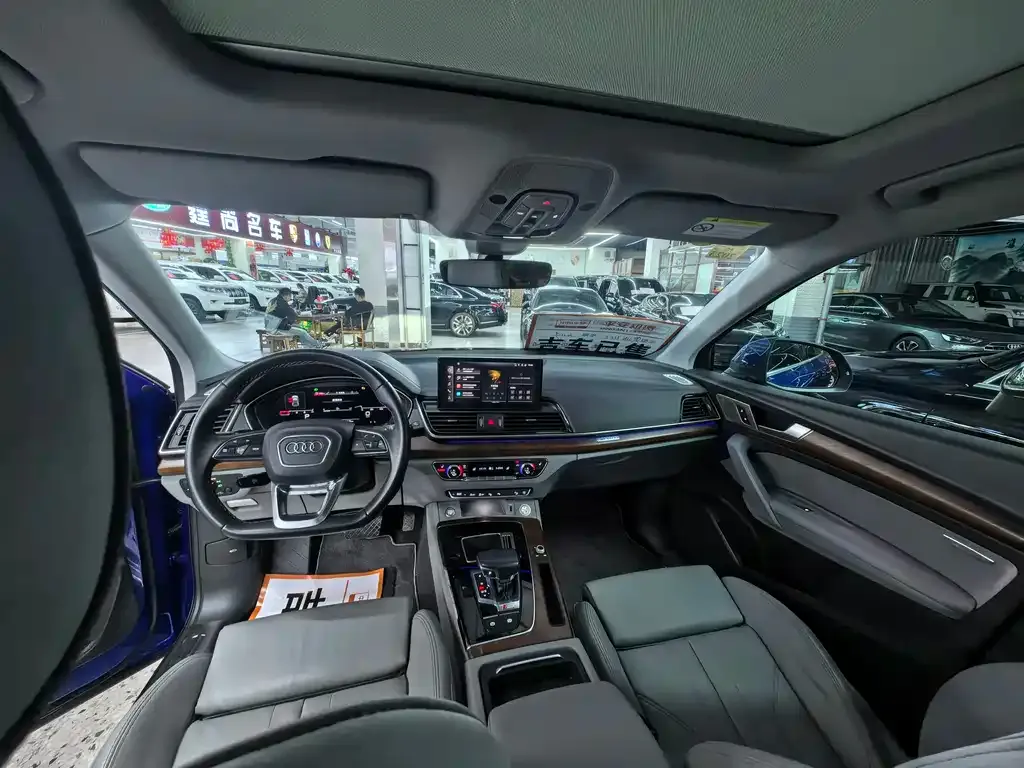 Audi Q5L 2021 из CN, фото 5