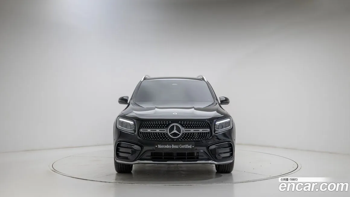 Mercedes-Benz GLB-Class — фото 2