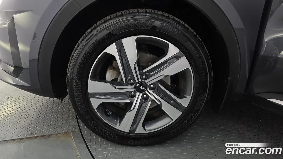 Kia Sorento — фото 8