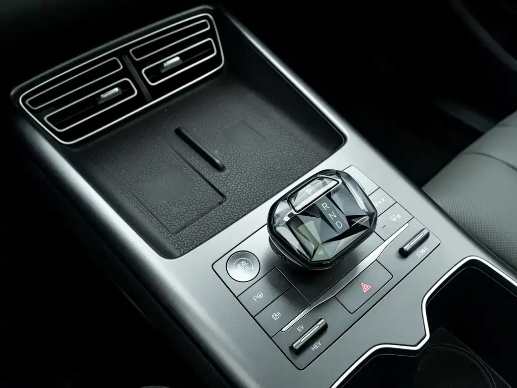 BYD Pro New Energy — фото 2