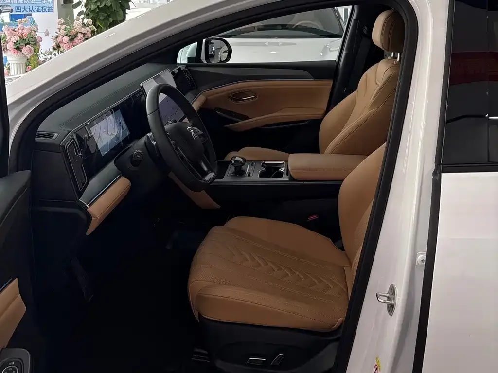 BYD L DM-i 2025 из CN, фото 5