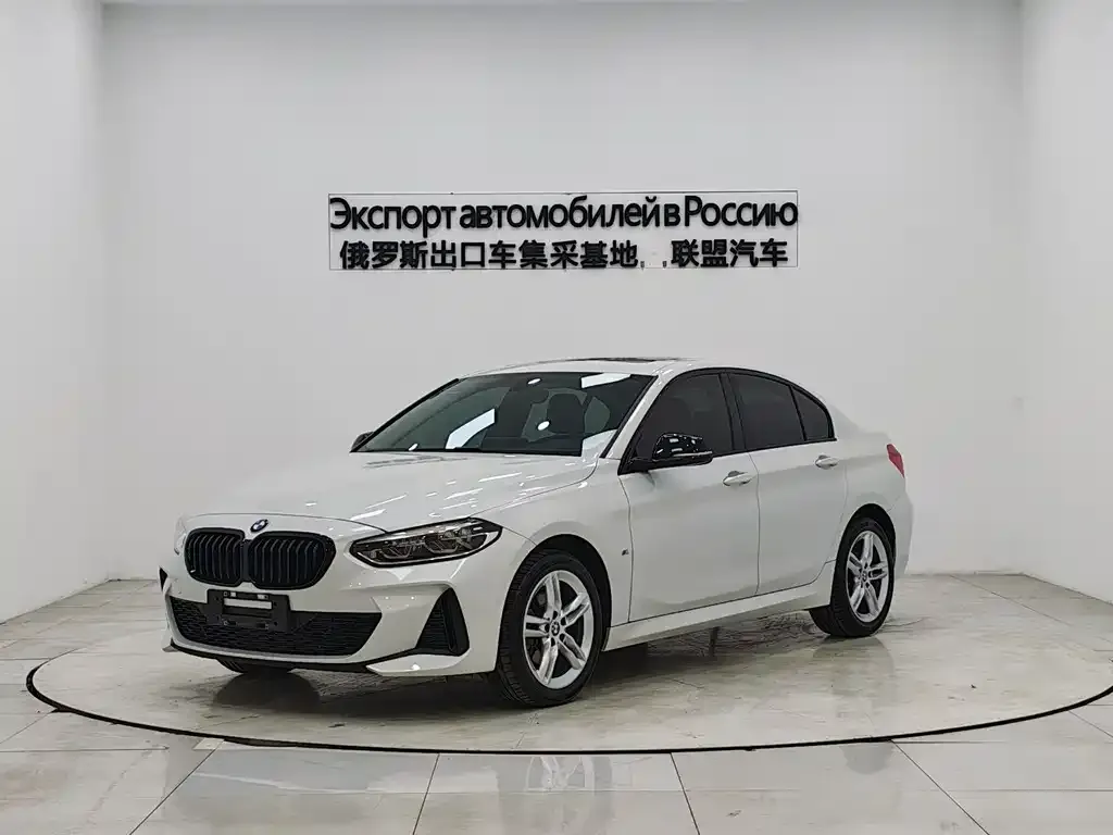 BMW 1 Series — фото 1